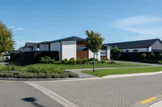 Modern Mono Pitch - Image 1